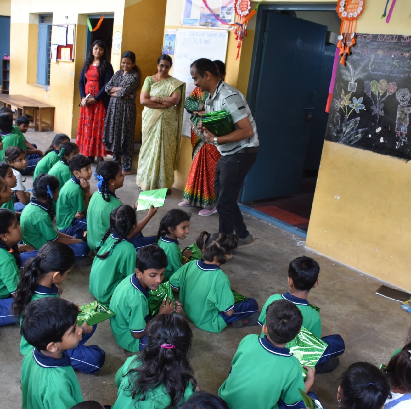 untitled-design_20251128_210327_0000